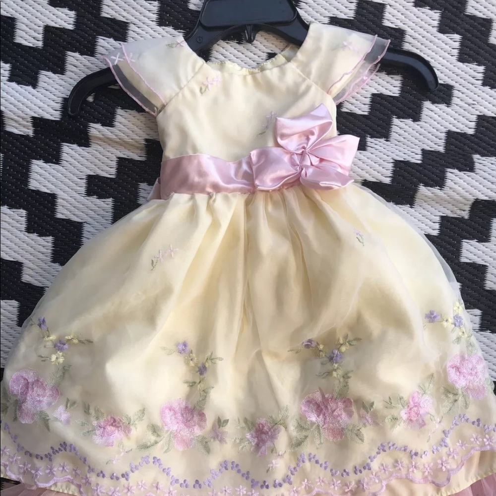 Jona Michelle Girls Special Occasion Dress SIZE 4T